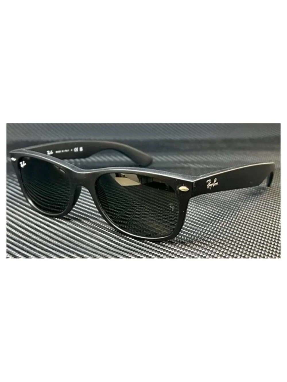 New Ray-Ban Men  Sunglasses --145.\